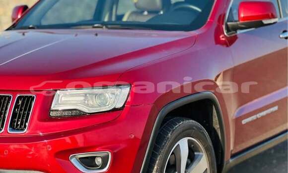 Buy Used Jeep Grand Cherokee Red Car in al–Khaburah in al-Batinah