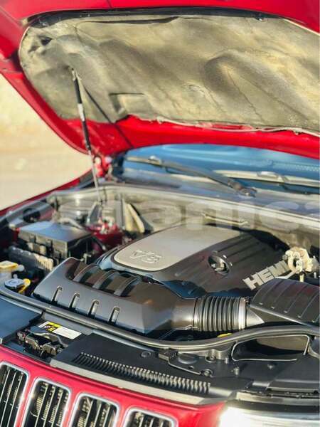Big with watermark jeep grand cherokee al batinah al khaburah 8183