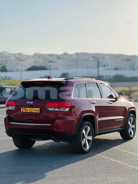 Big with watermark jeep grand cherokee al batinah al khaburah 8183