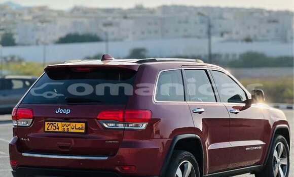 Buy Used Jeep Grand Cherokee Red Car in al–Khaburah in al-Batinah Buy Used Jeep Grand Cherokee Red Car in al–Khaburah in al-Batinah