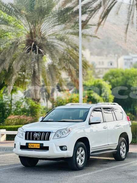 Big with watermark toyota prado al batinah al khuwair 8186