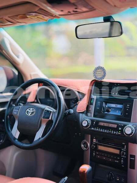 Big with watermark toyota prado al batinah al khuwair 8186