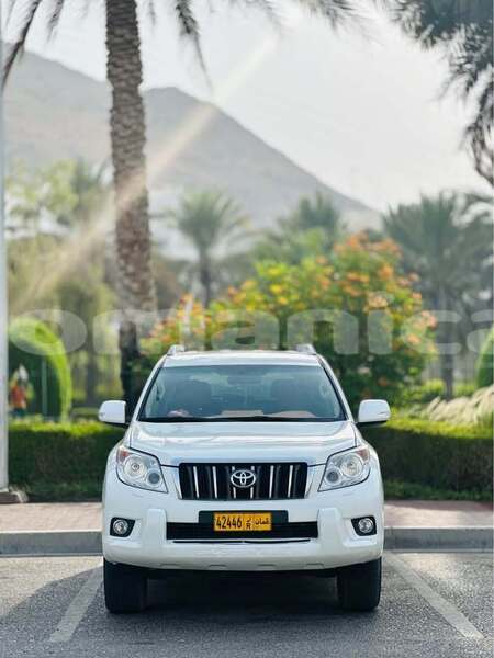 Big with watermark toyota prado al batinah al khuwair 8186