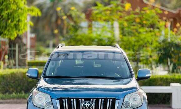 Buy Used Toyota Prado Blue Car in al–Buraymi in adh-Dhahirah