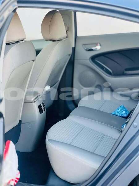 Big with watermark kia cerato masqat azaiba 8193