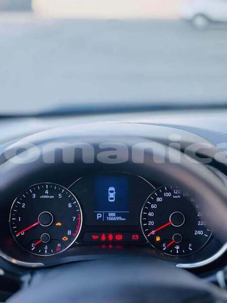 Big with watermark kia cerato masqat azaiba 8193