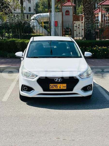 Big with watermark hyundai accent al batinah al khaburah 8194