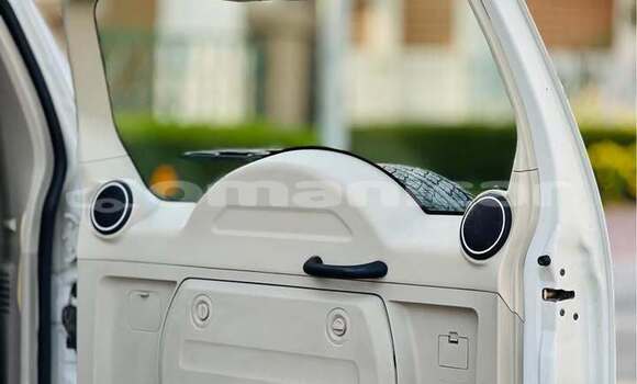 Buy Used Mitsubishi Pajero White Car in Al khuwair in al-Batinah