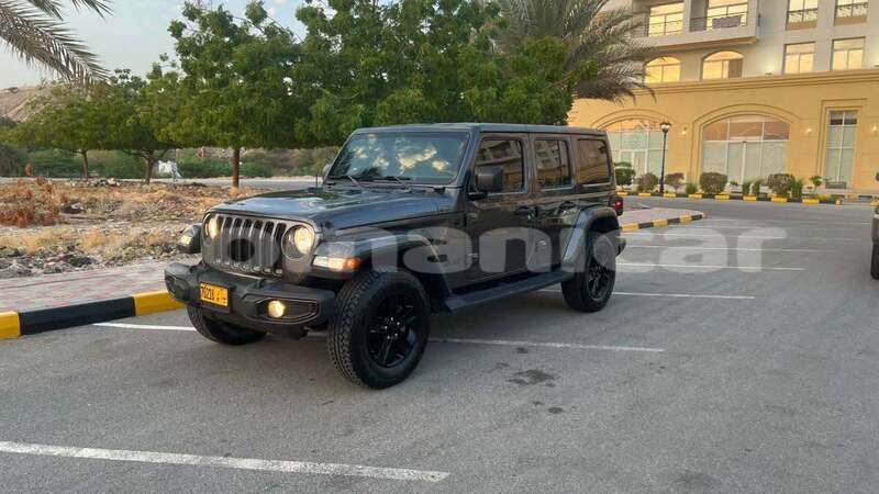Big with watermark jeep grand cherokee al batinah al khaburah 8197