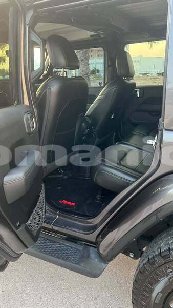 Big with watermark jeep grand cherokee al batinah al khaburah 8197