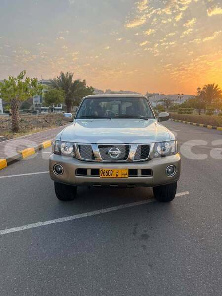 Big with watermark nissan frontier masqat azaiba 8198