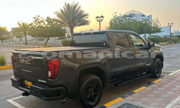 Buy Used GMC Sierra Black Car in al–Khaburah in al-Batinah Buy Used GMC Sierra Black Car in al–Khaburah in al-Batinah