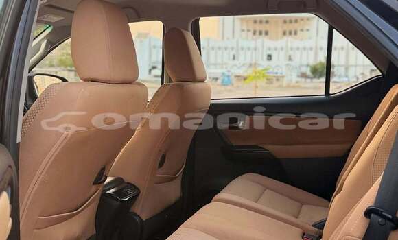 Buy Used Toyota Fortuner Black Car in Import - Dubai in Dhufar Buy Used Toyota Fortuner Black Car in Import - Dubai in Dhufar