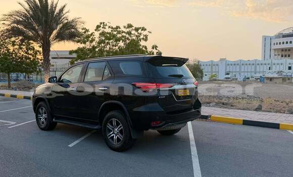 Buy Used Toyota Fortuner Black Car in Import - Dubai in Dhufar Buy Used Toyota Fortuner Black Car in Import - Dubai in Dhufar