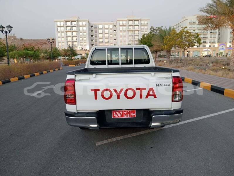 Big with watermark toyota hilux al batinah al khaburah 8204