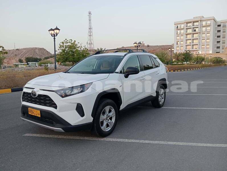 Big with watermark toyota rav4 al batinah ar rustaq 8207