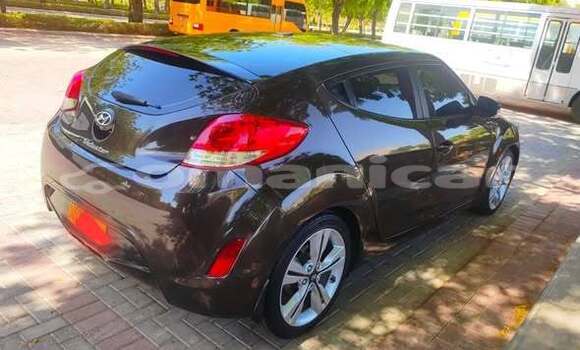 Buy Used Hyundai Veloster Other Car in al–Masna'ah in al-Batinah