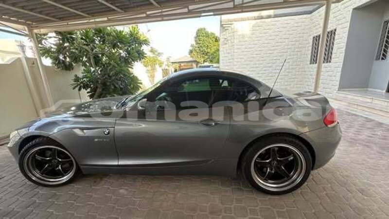 Big with watermark bmw z3 masqat as sib 8228