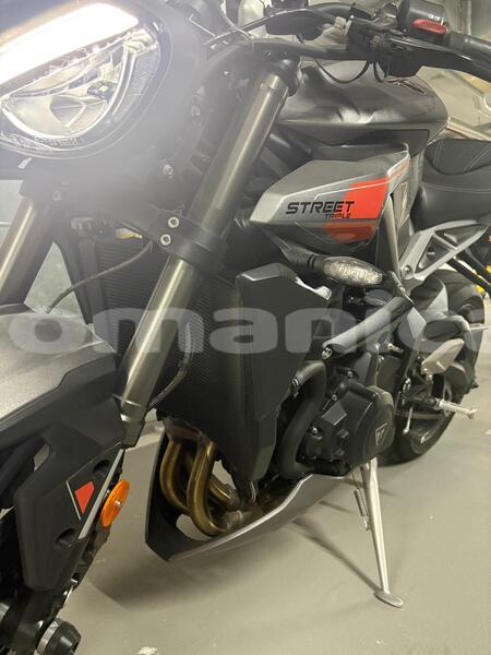 Big with watermark triumph street triple masqat muscat 8231