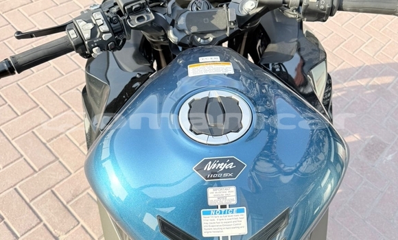 Buy Used Kawasaki Ninja Beige Bike in Muscat in Masqat Buy Used Kawasaki Ninja Beige Bike in Muscat in Masqat