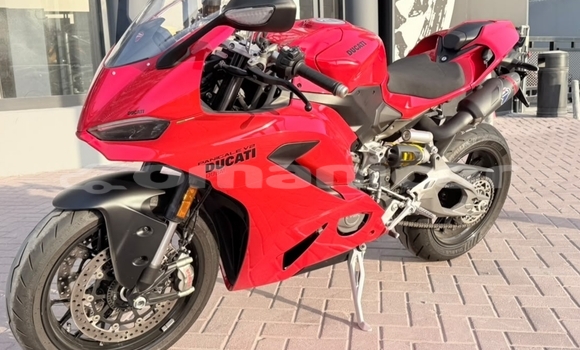 Buy Used Ducati Panigale Red Bike in Muscat in Masqat