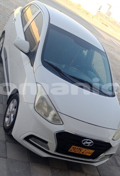 Big with watermark hyundai i10 al batinah barkah 8241
