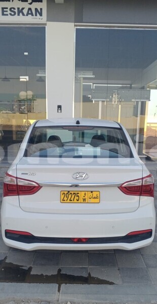 Big with watermark hyundai i10 al batinah barkah 8241