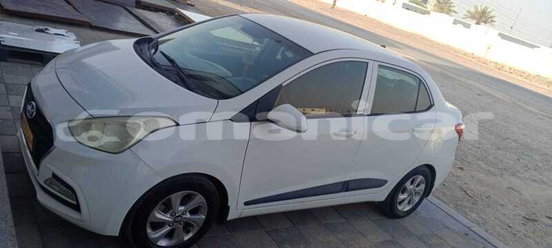Big with watermark hyundai i10 al batinah barkah 8241