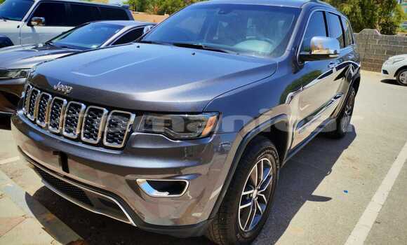 Buy Used Jeep Grand Cherokee Other Car in Masqat in Masqat