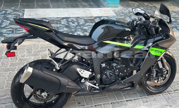 Buy Used Kawasaki ZX-R Beige Bike in Muscat in Masqat