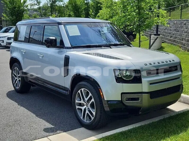 Big with watermark land rover defender dhufar salalah 8247