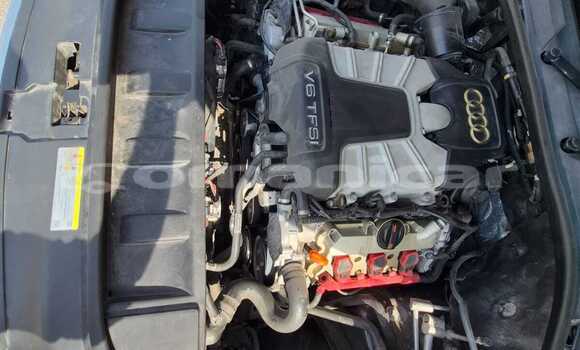 Buy Used Audi Q7 Brown Car in Muscat in Masqat Buy Used Audi Q7 Brown Car in Muscat in Masqat