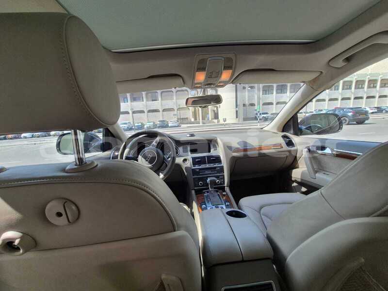 Big with watermark audi q7 masqat muscat 8250