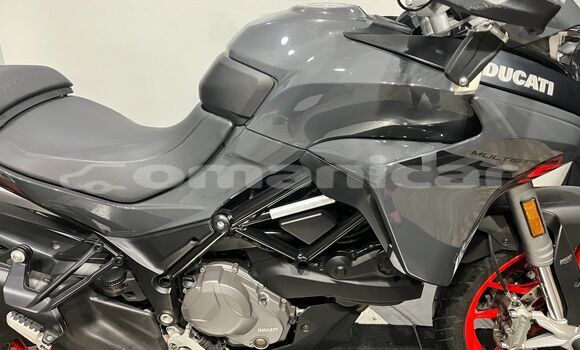 Buy Used Kawasaki Z Black Bike in al–Buraymi in adh-Dhahirah Buy Used Kawasaki Z Black Bike in al–Buraymi in adh-Dhahirah