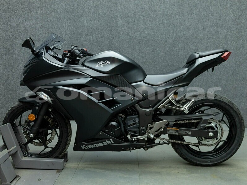 Big with watermark kawasaki ninja masqat azaiba 8254