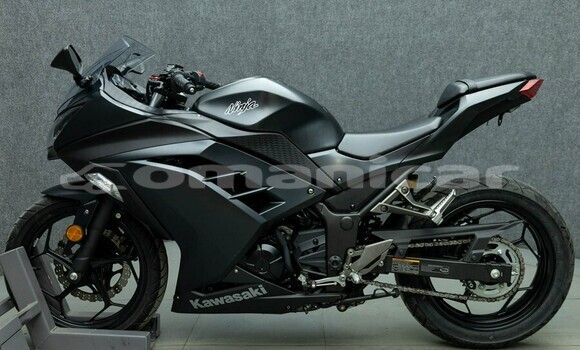 Buy Used Kawasaki Ninja Black Bike in Azaiba in Masqat Buy Used Kawasaki Ninja Black Bike in Azaiba in Masqat