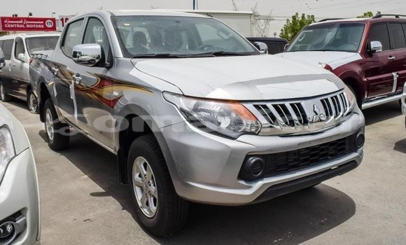 Buy Import Mitsubishi L200 Other Car in Import - Dubai in Dhufar Buy Import Mitsubishi L200 Other Car in Import - Dubai in Dhufar