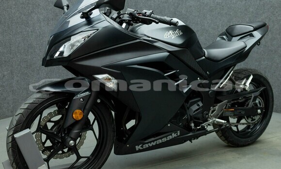 Buy Used Kawasaki Ninja Black Bike in Azaiba in Masqat Buy Used Kawasaki Ninja Black Bike in Azaiba in Masqat