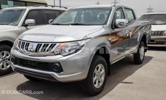 Buy Import Mitsubishi L200 Other Car in Import - Dubai in Dhufar Buy Import Mitsubishi L200 Other Car in Import - Dubai in Dhufar