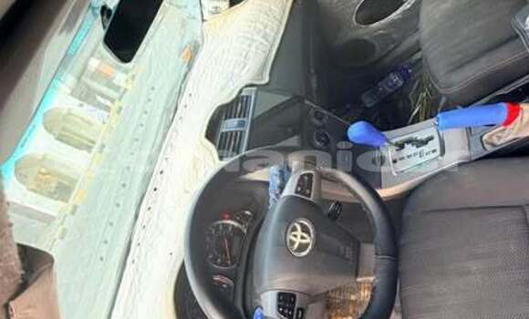 Buy Used Toyota Corolla Other Car in al–Masna'ah in al-Batinah Buy Used Toyota Corolla Other Car in al–Masna'ah in al-Batinah