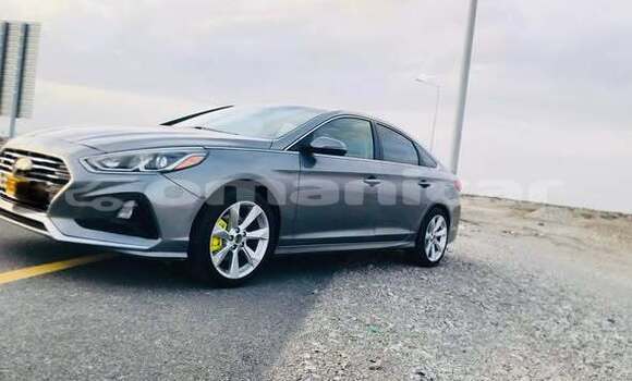 Buy Used Hyundai Sonata Other Car in al–Khaburah in al-Batinah