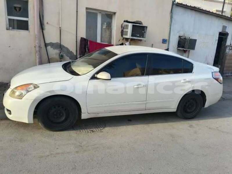 Big with watermark nissan almera al batinah al khuwair 8272