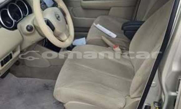 Buy Used Nissan Tiida Other Car in al–Masna'ah in al-Batinah Buy Used Nissan Tiida Other Car in al–Masna'ah in al-Batinah
