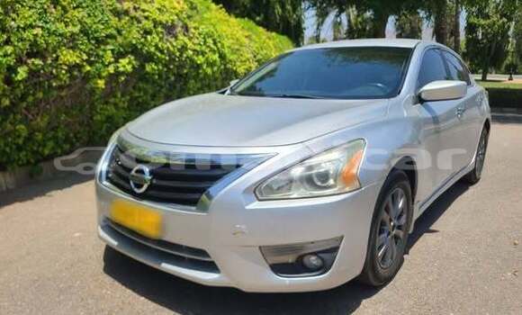 Buy Used Nissan Altima Other Car in al–Masna'ah in al-Batinah