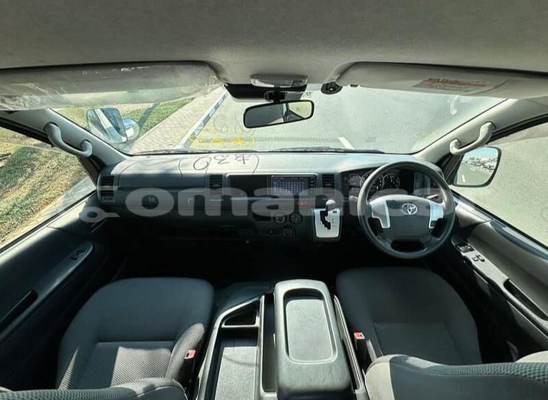 Big with watermark toyota hiace masqat muscat 8281