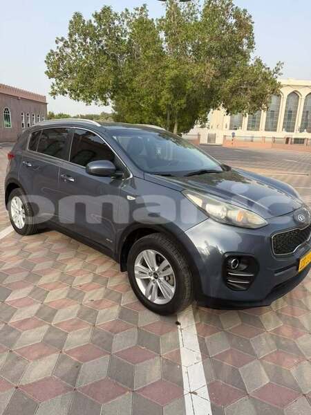 Big with watermark kia sportage al batinah al khaburah 8285