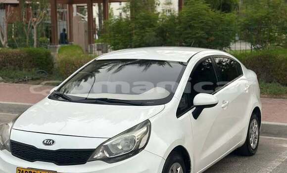 Buy Used Kia Rio White Car in al–Mudaybi in ash-Sharqiyah