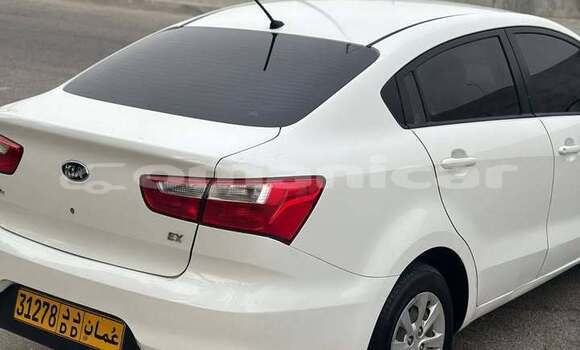 Buy Used Kia Rio White Car in al–Mudaybi in ash-Sharqiyah Buy Used Kia Rio White Car in al–Mudaybi in ash-Sharqiyah