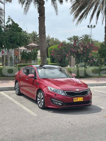 Big with watermark hyundai elantra al batinah al khaburah 8295