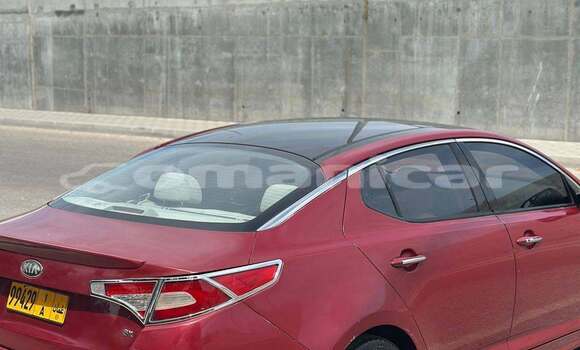 Buy Used Hyundai Elantra Red Car in al–Khaburah in al-Batinah Buy Used Hyundai Elantra Red Car in al–Khaburah in al-Batinah